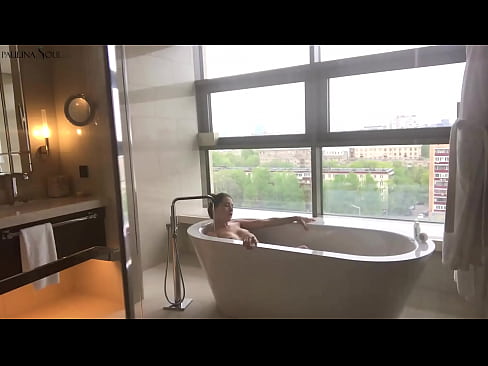 ❤️ Gagică imensă care își masturbează cu pasiune păsărica în baie ❌  at ro.sexarxiv.ru ❤
