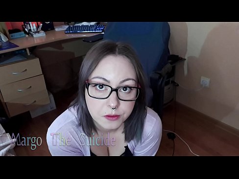 ❤️ Fata sexy cu ochelari suge adânc Dildo în fața camerei de filmat ❌  at ro.sexarxiv.ru ❤