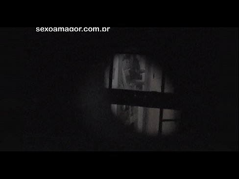❤️ Blondina este filmată în secret de un voyeur din cartier ascuns în spatele unor cărămizi goale ❌  at ro.sexarxiv.ru ❤