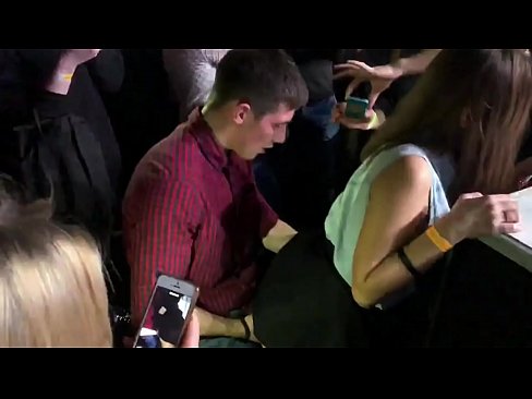 ❤️ Sex real într-un club de noapte rusesc. O rusoaică de 18 ani în anus și vagin futută într-un club de noapte ❌  at ro.sexarxiv.ru ❤